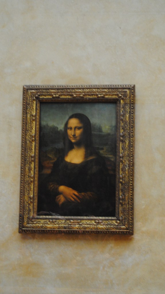 The Mona Lisa is all her glory.